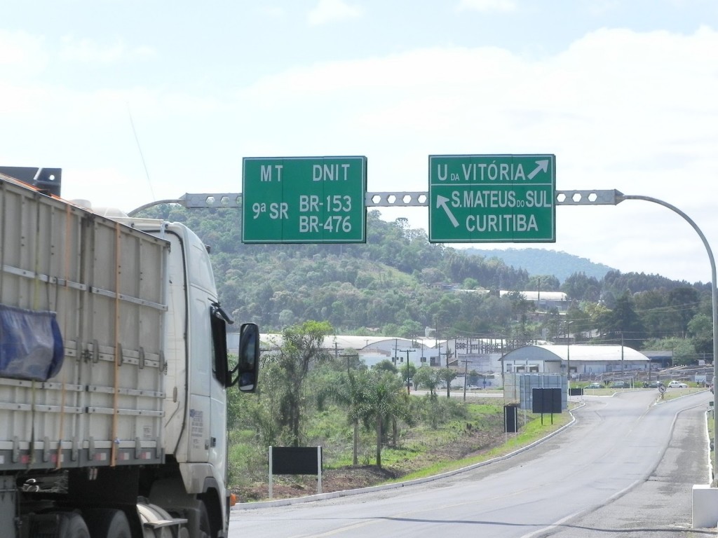 Concessão tradicional será adotada em 4 lotes de rodovias em 2013