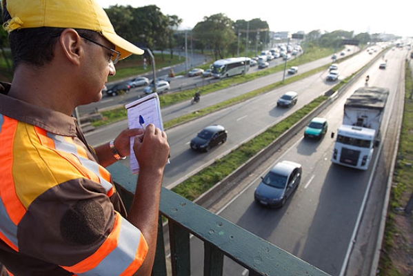 Arrecadação com multas deve aumentar 29% em 2014 em São Paulo