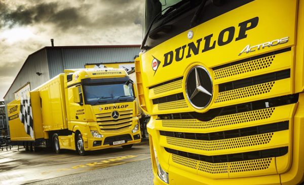 Dunlop começa a produzir no País pneus para veículos pesados