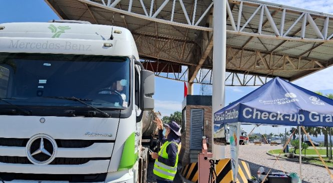 Maio Amarelo: Instituto CCR e CCR AutoBAn promovem ações de check-up gratuito em caminhões e carretas