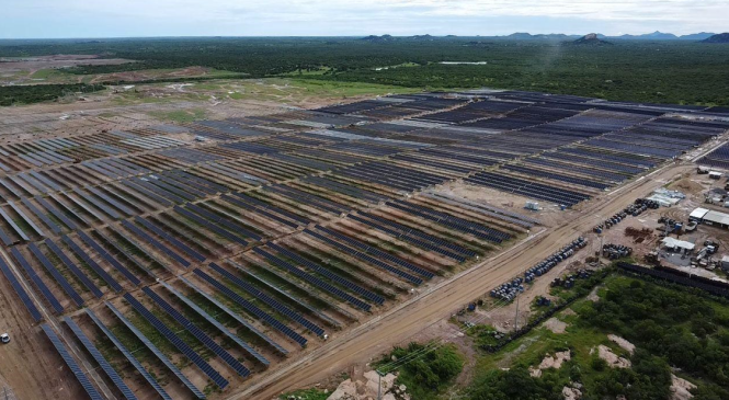 Mercedes-Benz do Brasil e Raízen Power anunciam parceria em projeto de geração de energia fotovoltaica