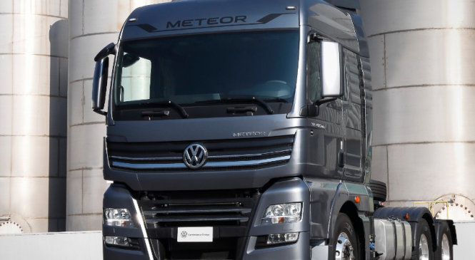 Caminhões VW Meteor ganham reforço com freio retarder mais potente do mercado